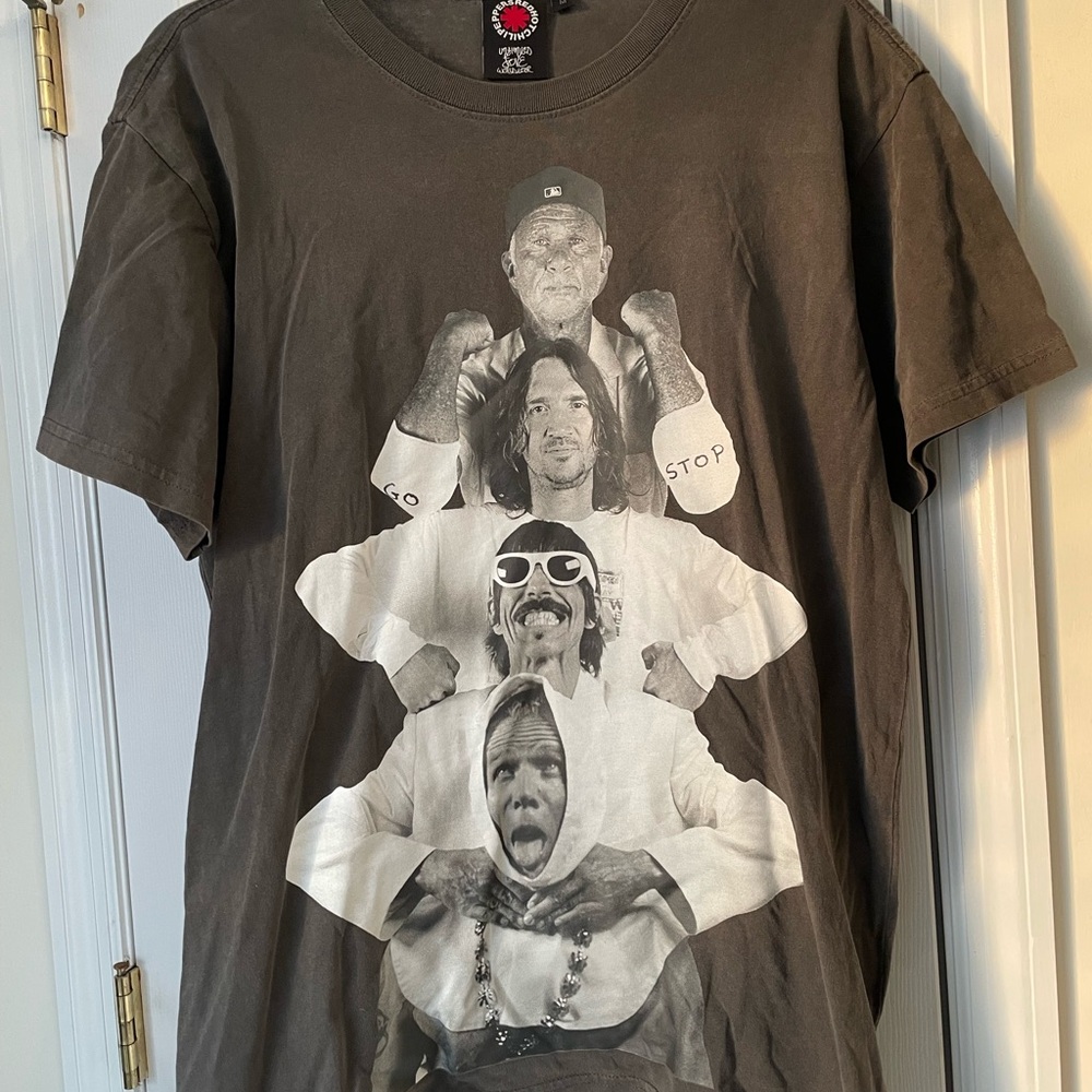 Graphic Charcoal Tee
